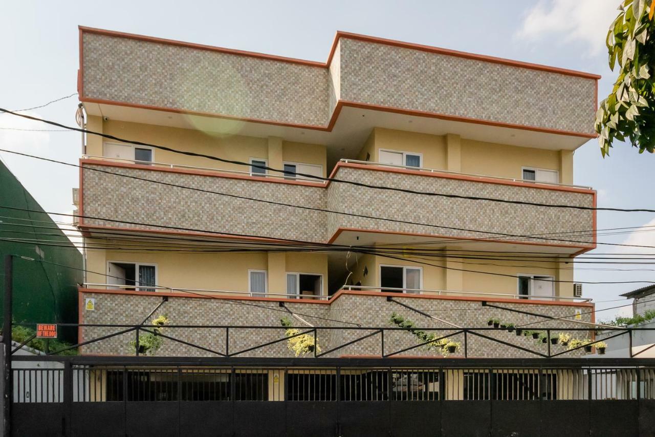 Hotel Reddoorz Near Plaza Atrium Senen Yakarta Exterior foto